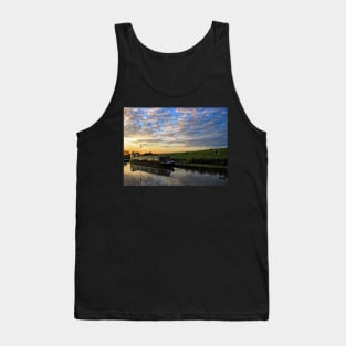 Narrowboat on the Oxford Canal Tank Top